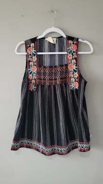 Boho Savanna Jane Floral Embroidered Striped Sleeveless Top Size S